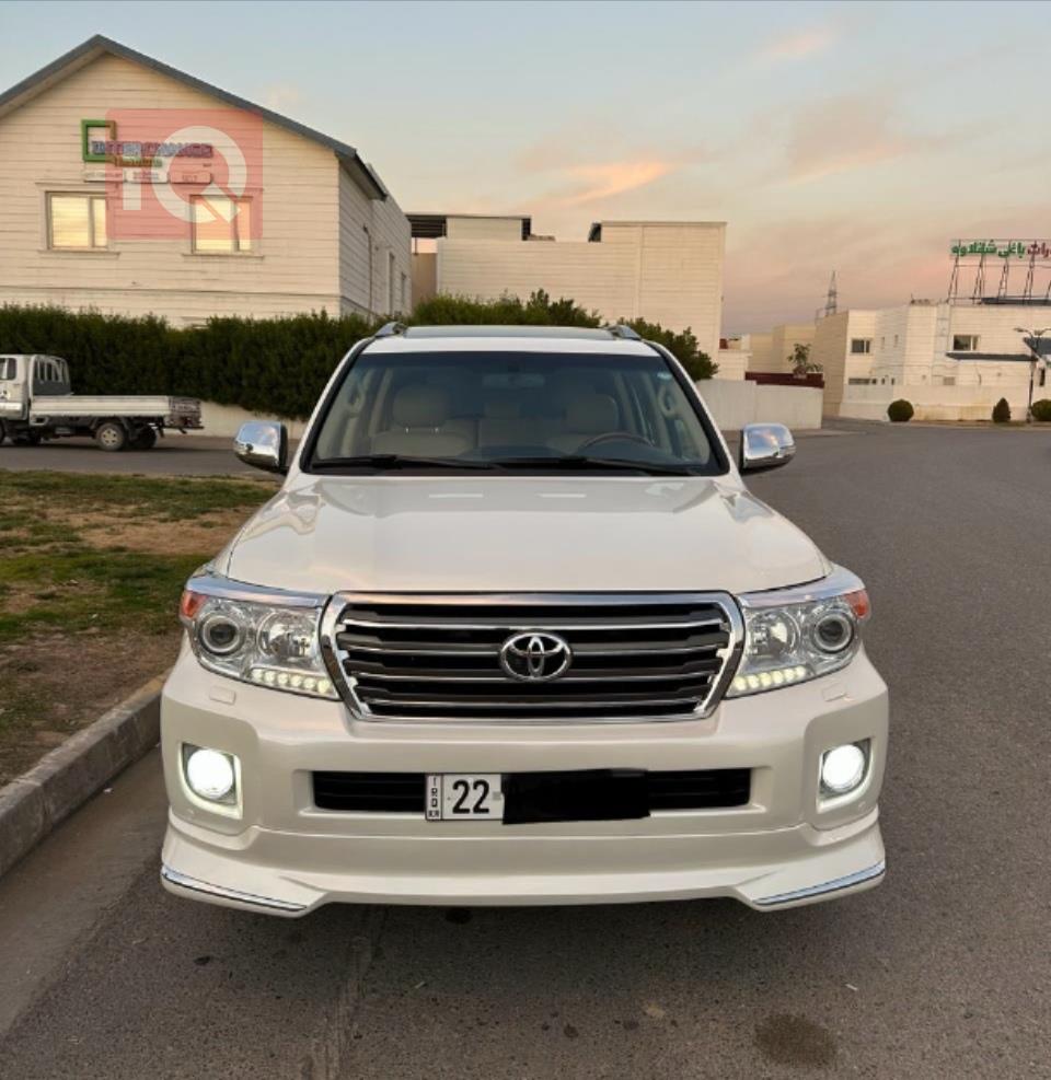 تويوتا لاندكروزر